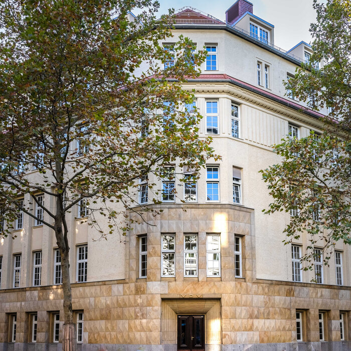 Gebäude des Liturgiewissenschaftliches Institut in der Universität Leipzig - Beethovenstr. 25
